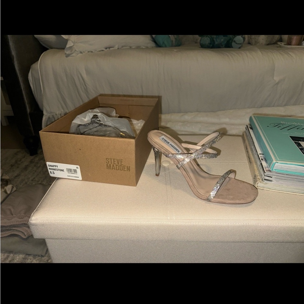 Steve Madden strappy sandals